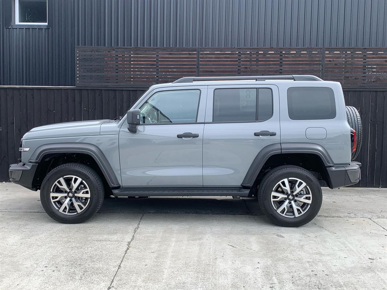 Vehicle image 2