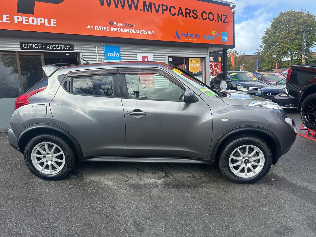 Vehicle image 3
