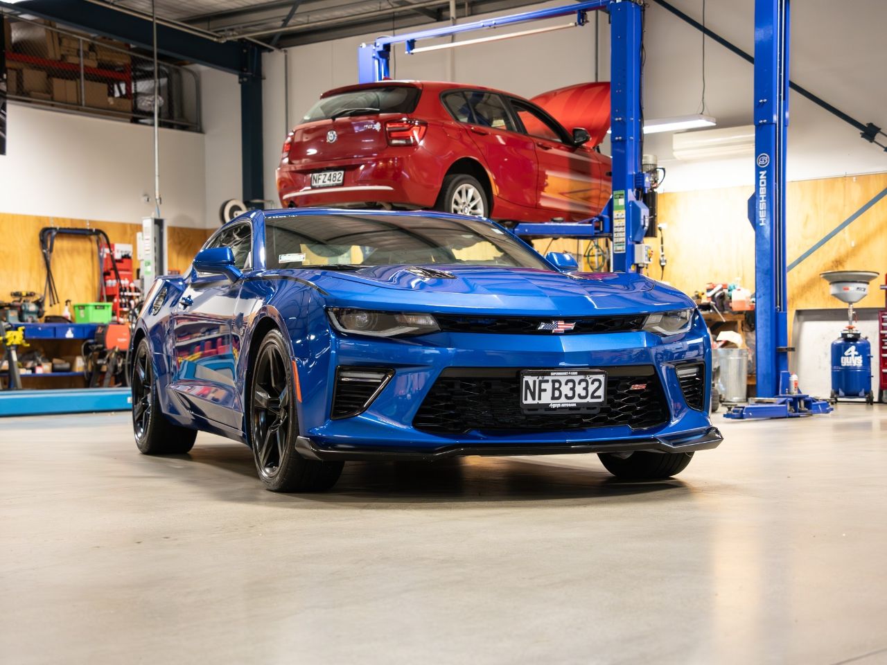 Vehicle image 3