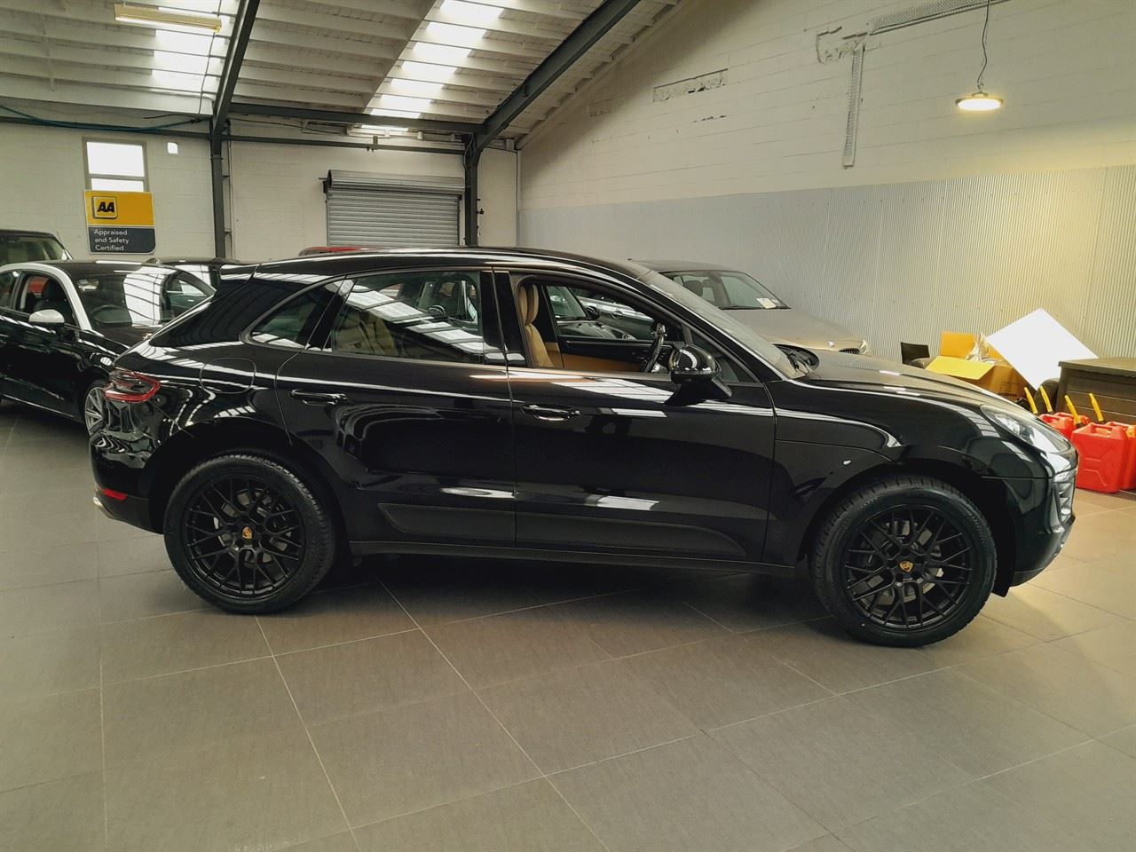 Vehicle image 3
