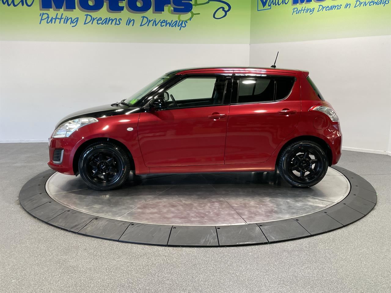 Vehicle image 5