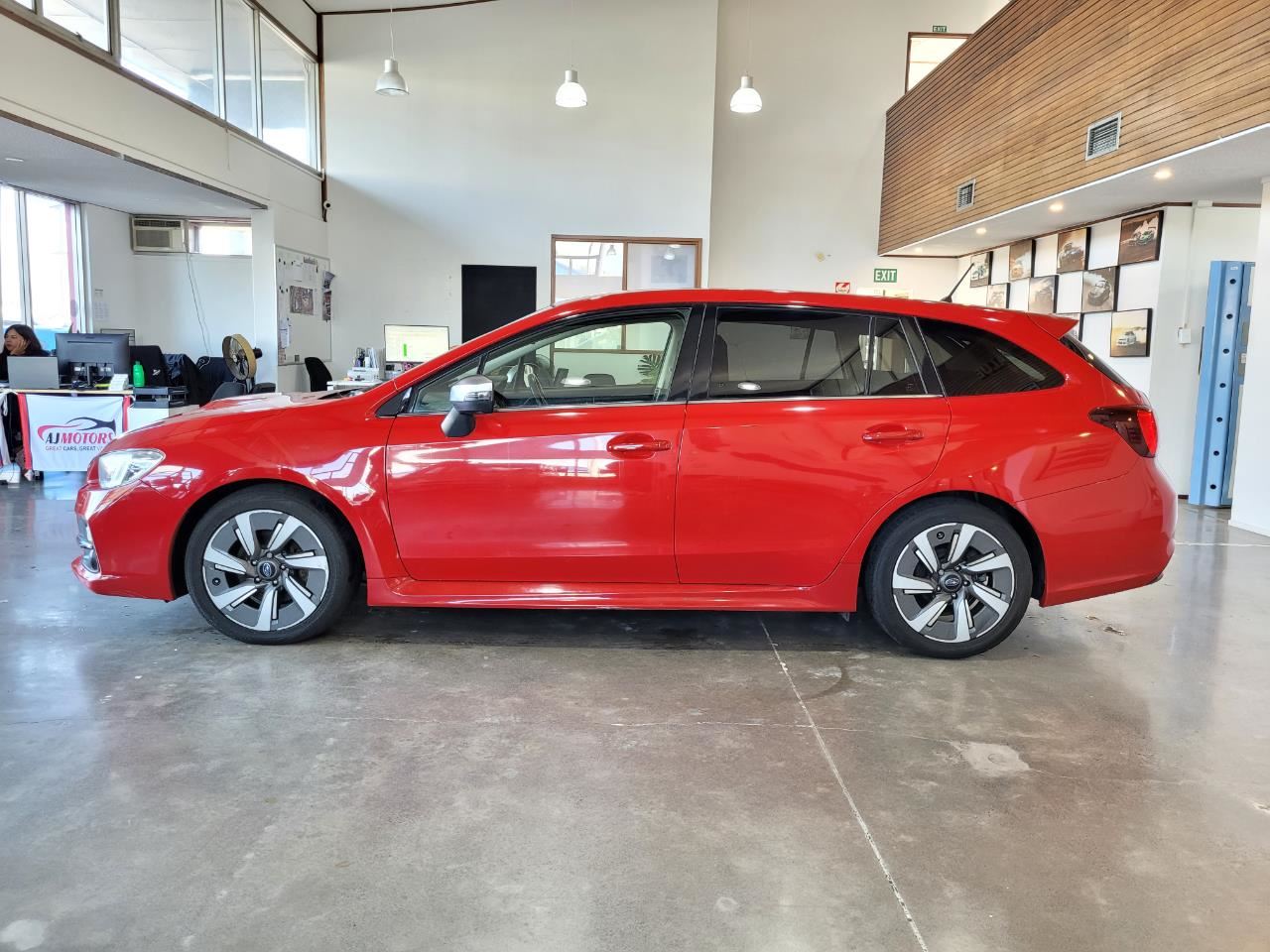 Vehicle image 5