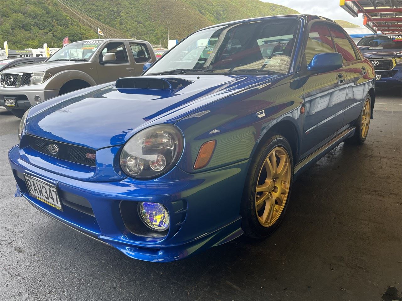 Vehicle image 3