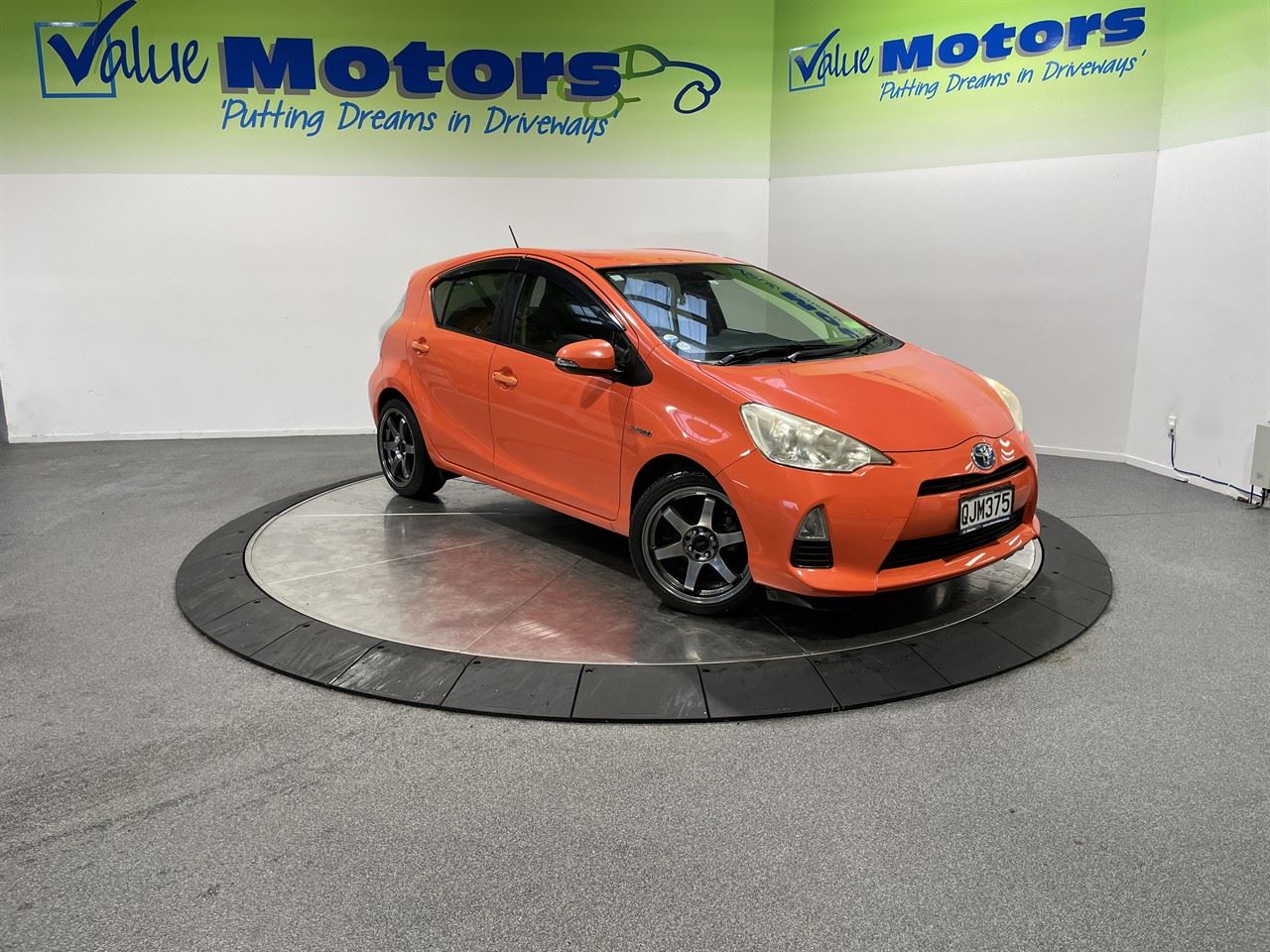 Vehicle image 1