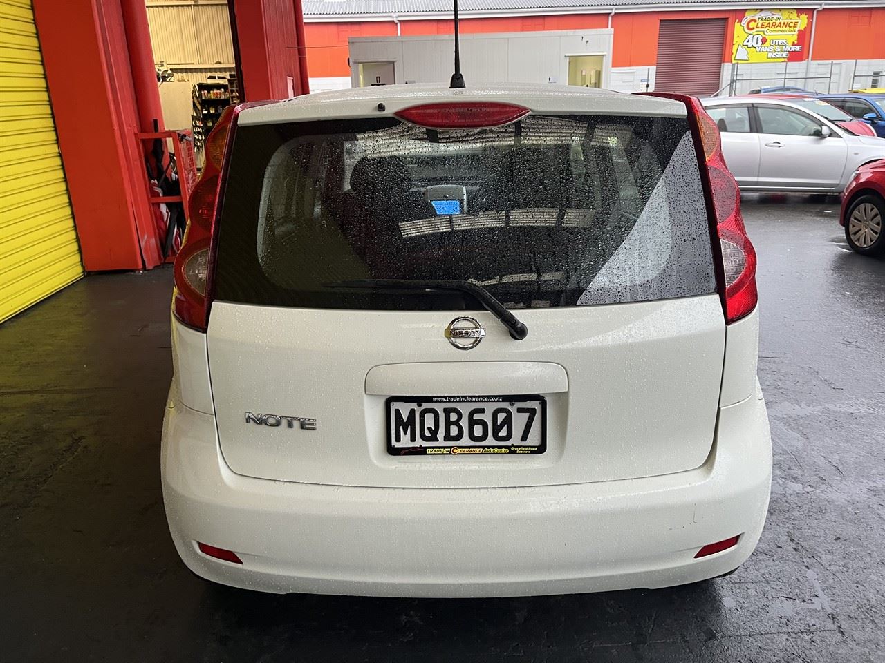 Vehicle image 5
