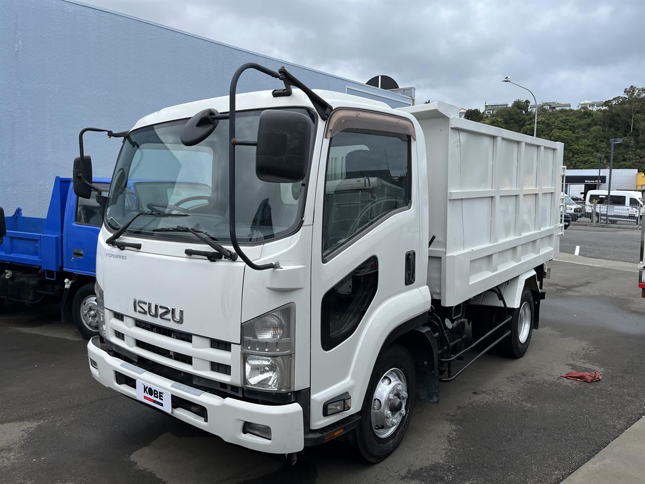 Vehicle image 1