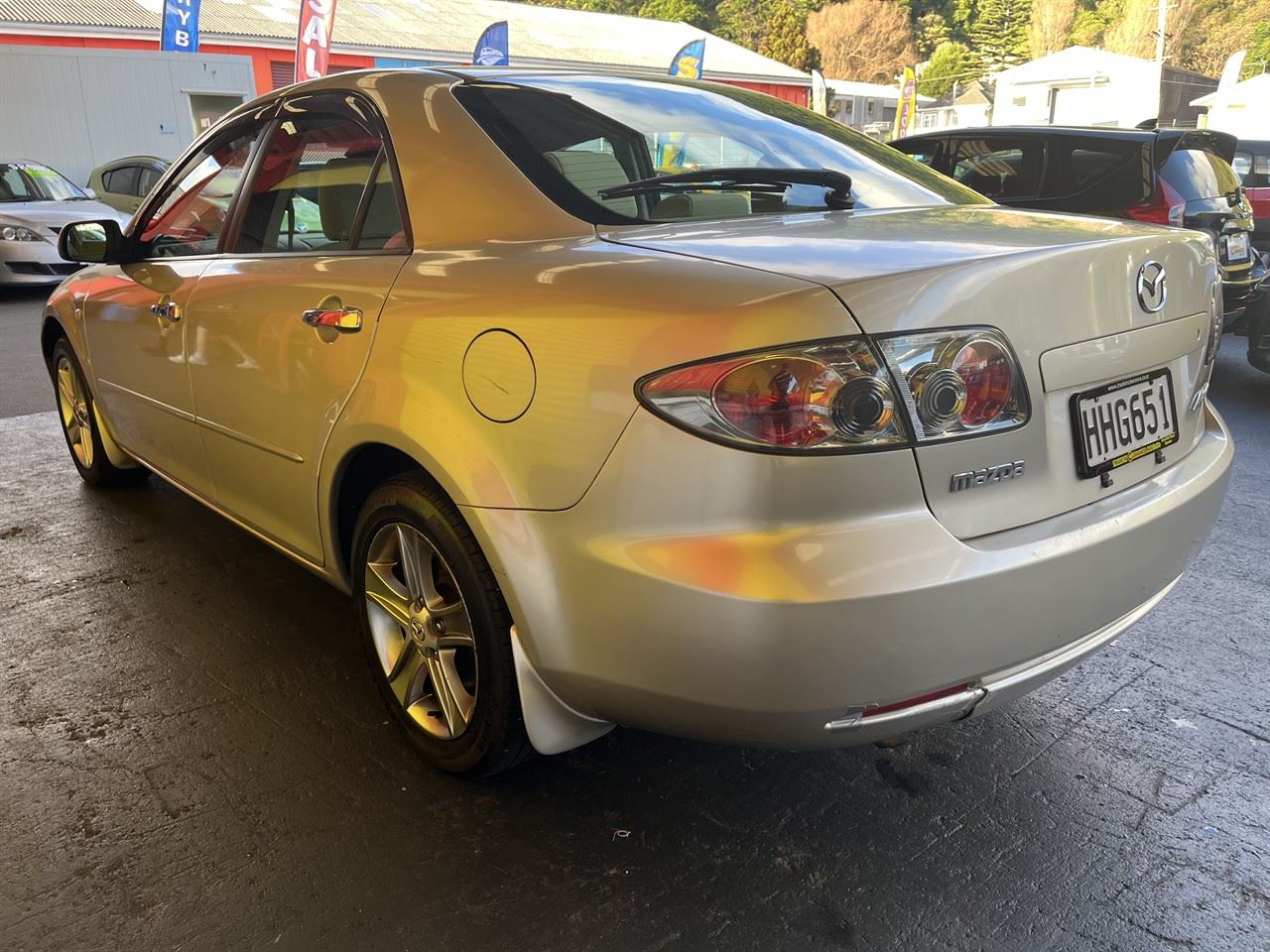 Vehicle image 4