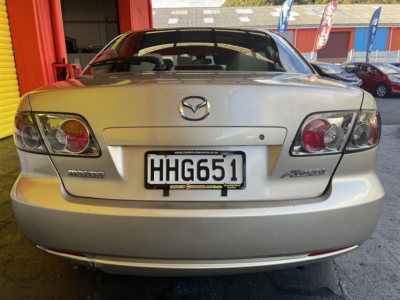 Vehicle image 5