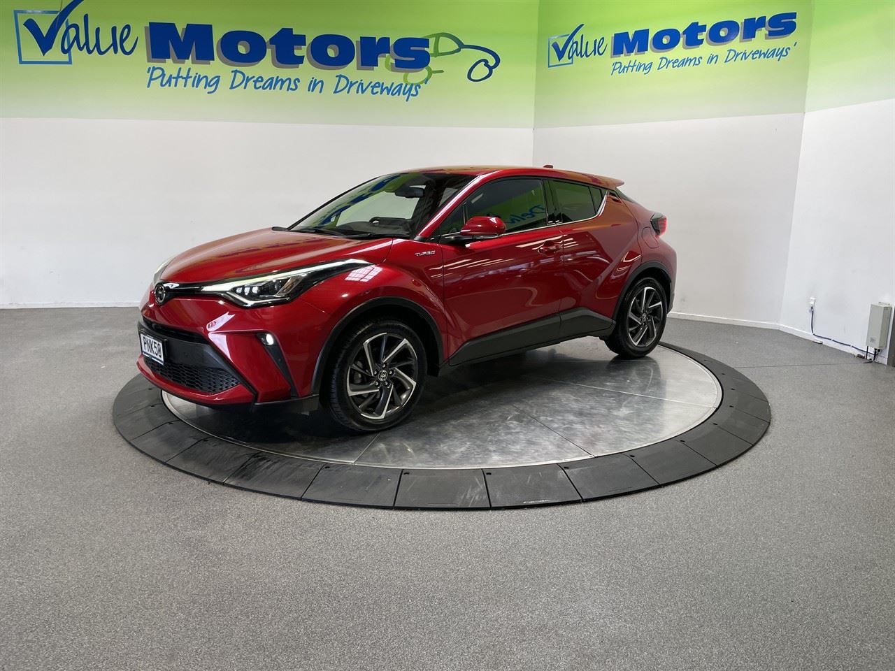 Vehicle image 3