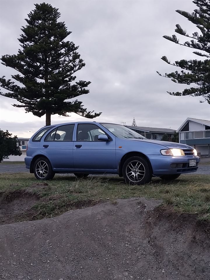 Vehicle image 2
