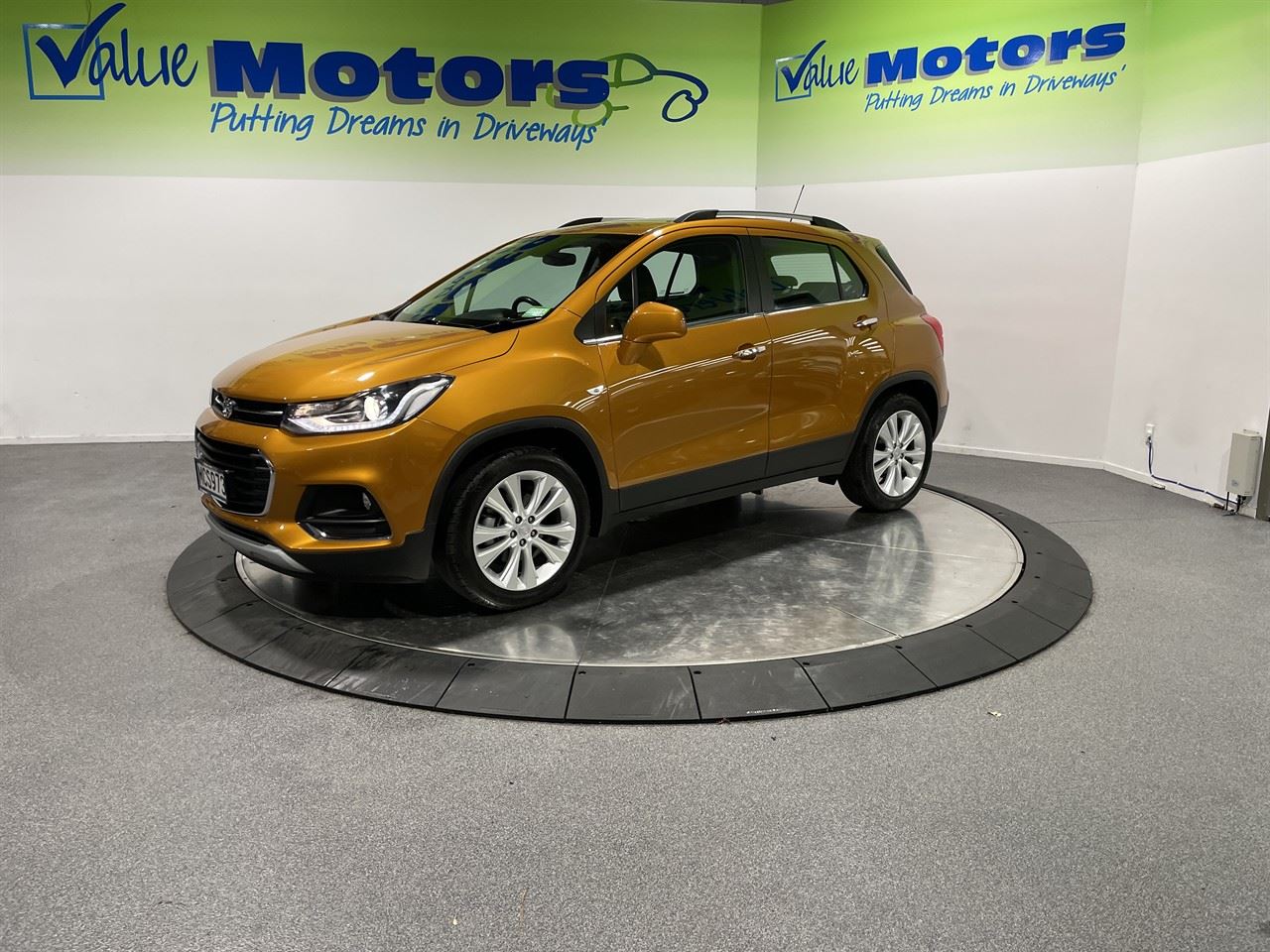 Vehicle image 3