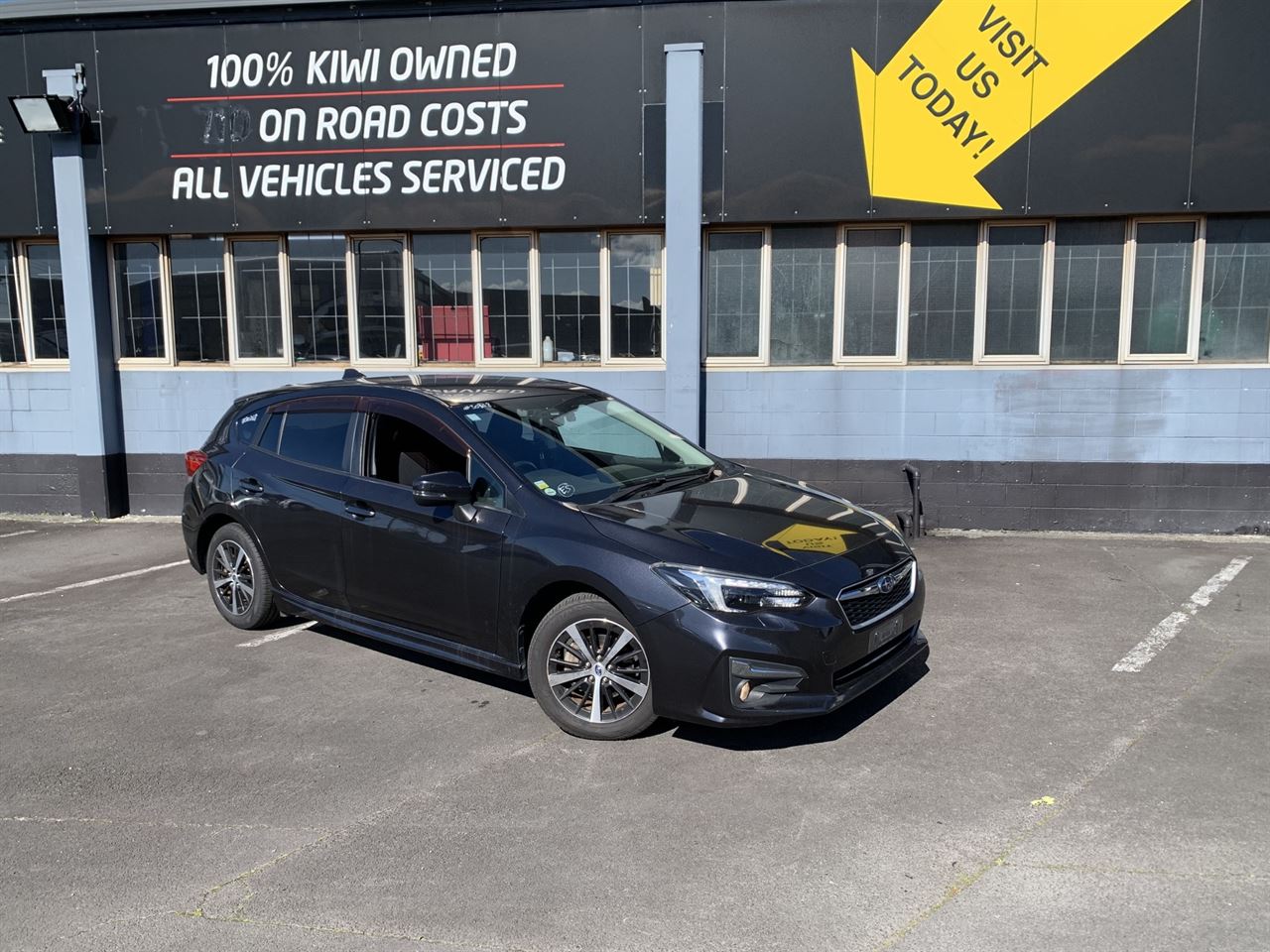 Vehicle image 5