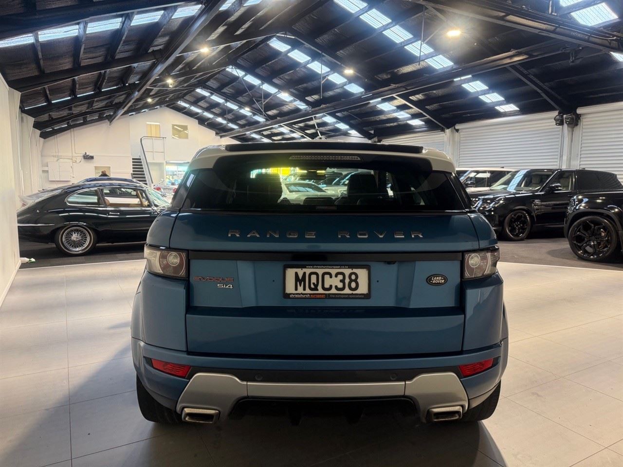 Vehicle image 5