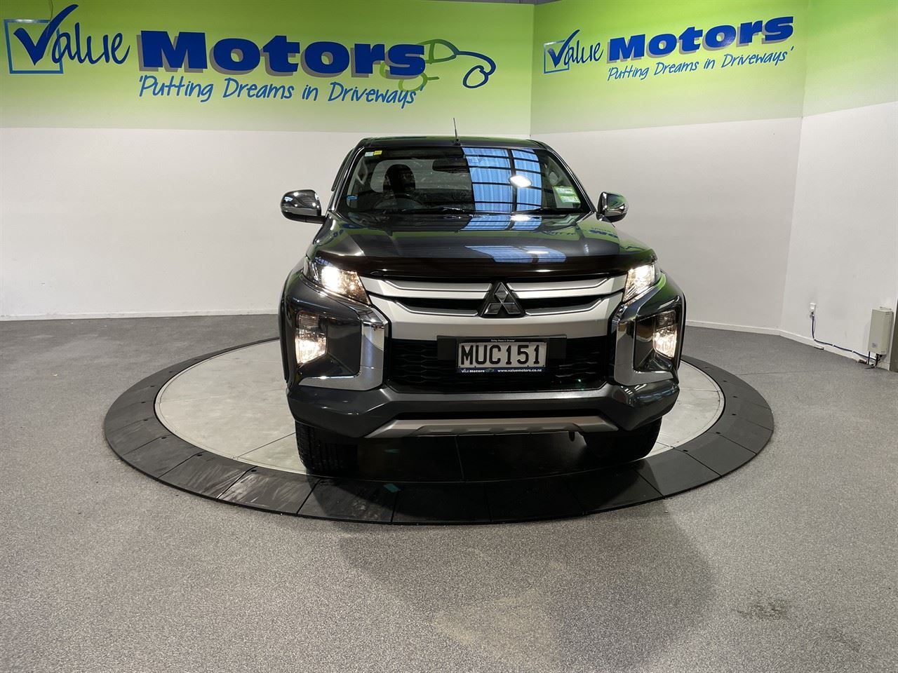 Vehicle image 2