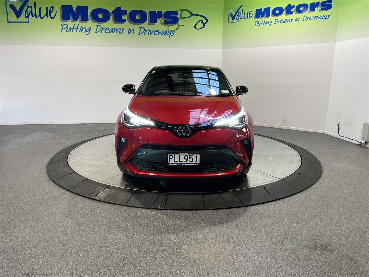 Vehicle image 2