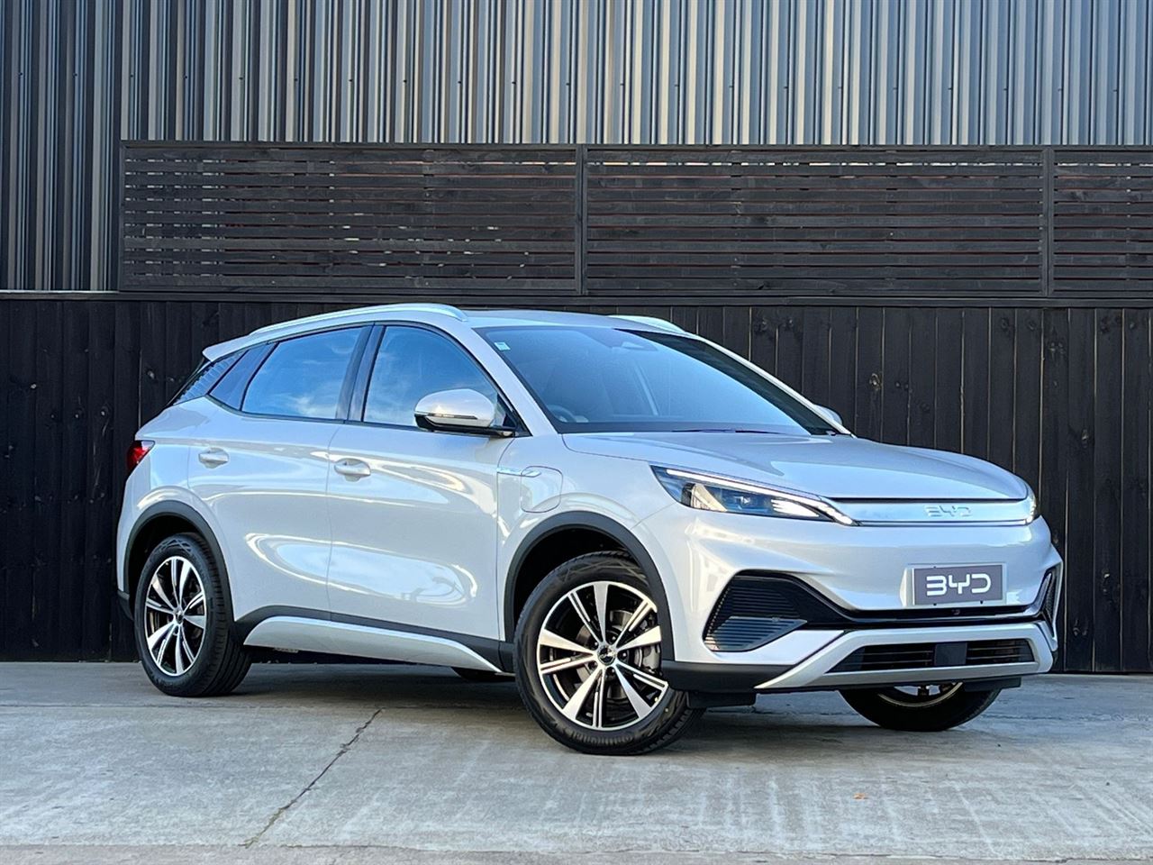 Vehicle image 1