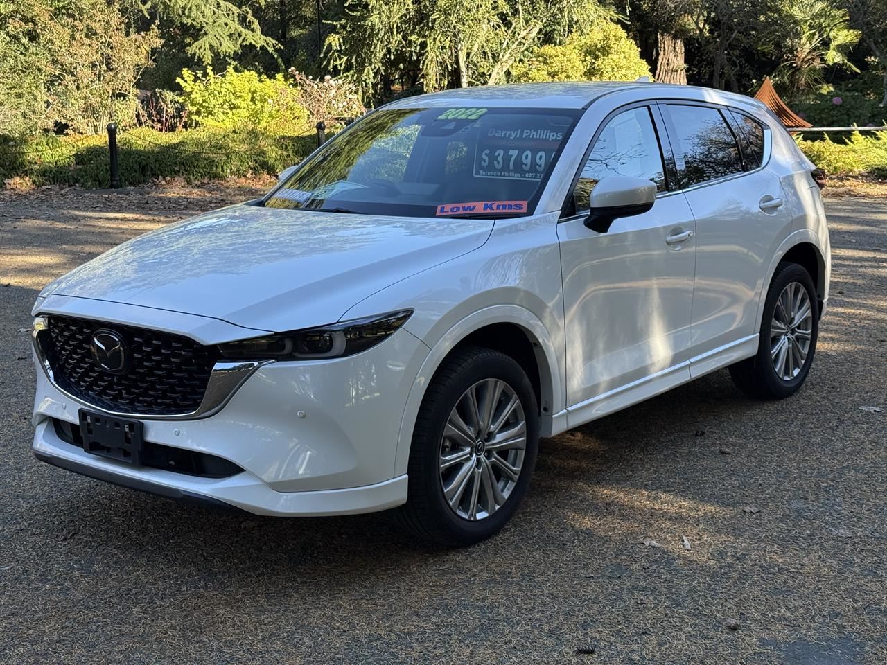 Vehicle image 3