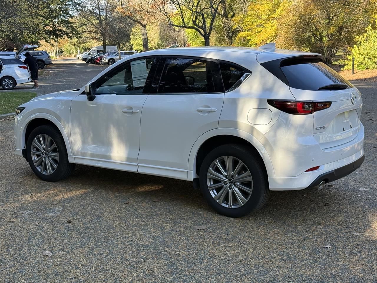 Vehicle image 4