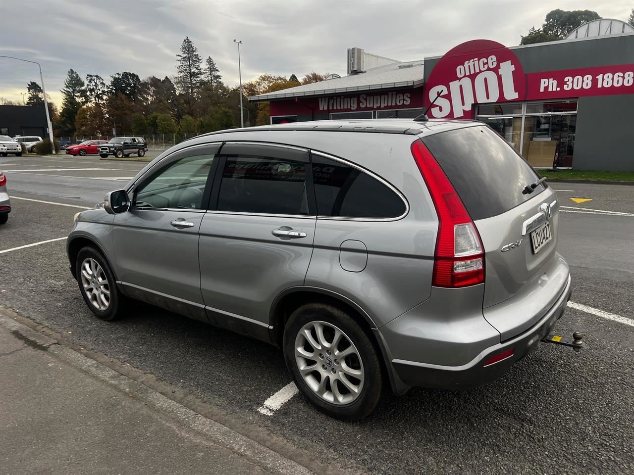 Vehicle image 4