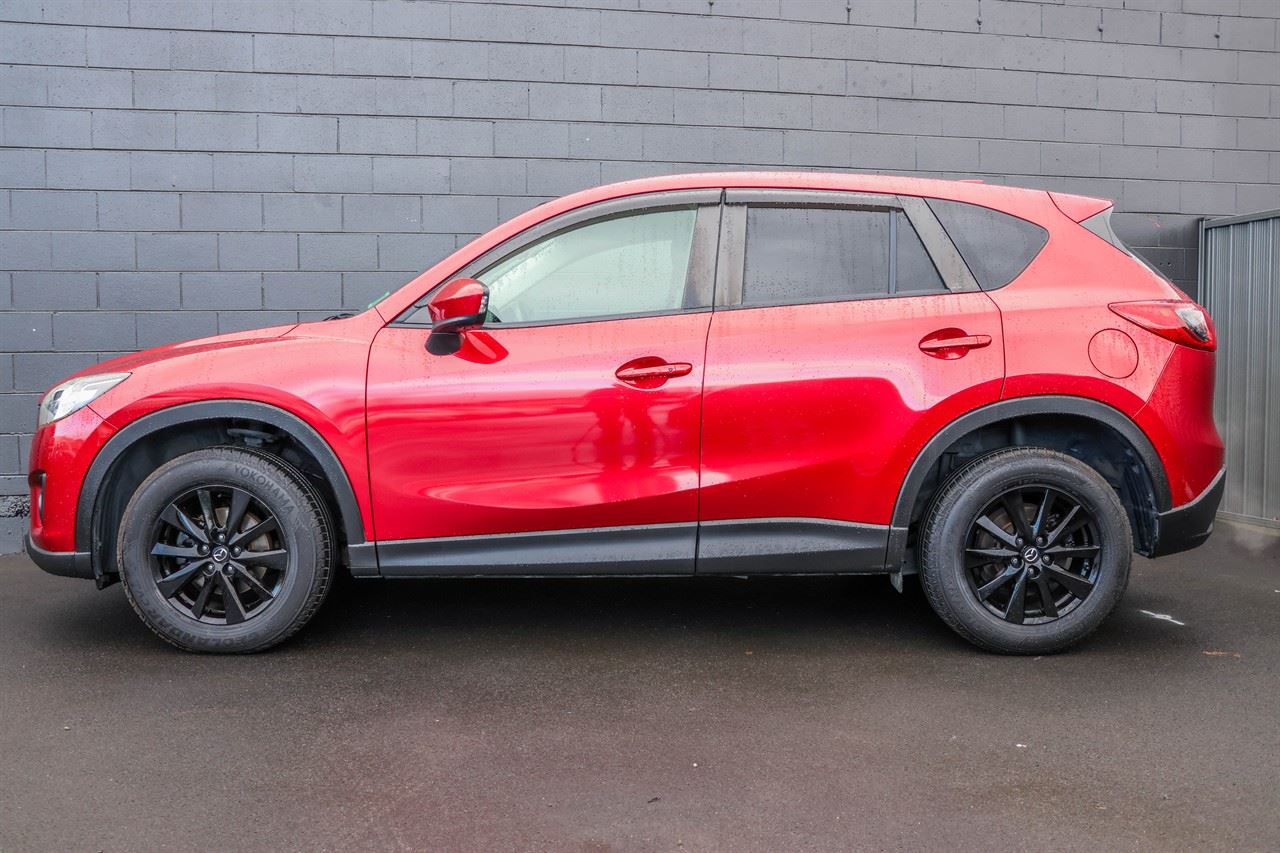 Vehicle image 5