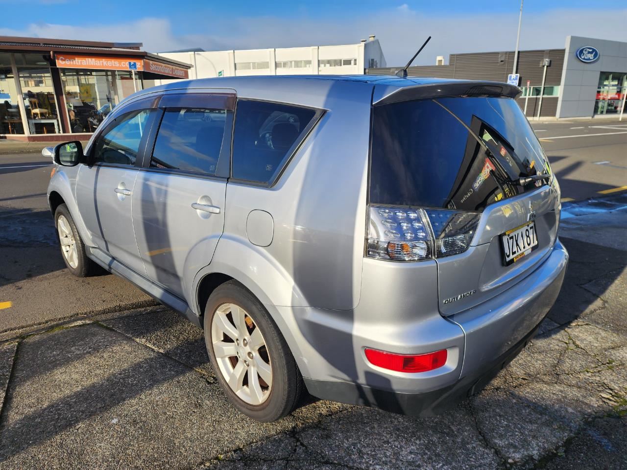 Vehicle image 2