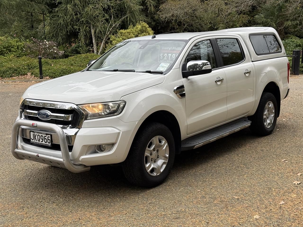 Vehicle image 3