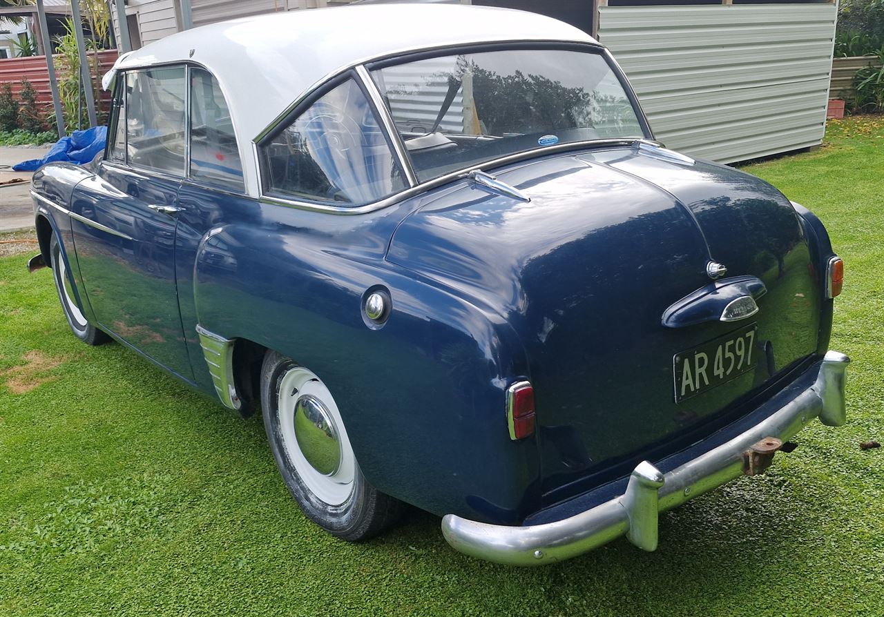 Vehicle image 2