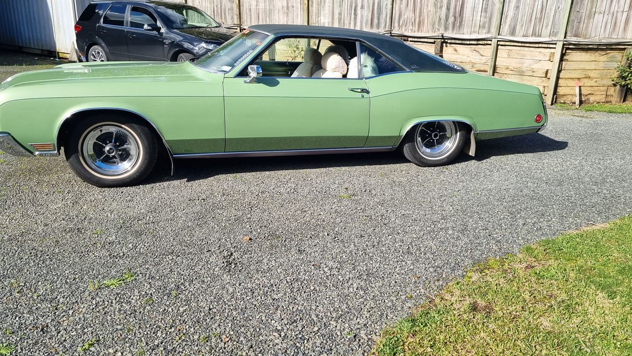 Vehicle image 1