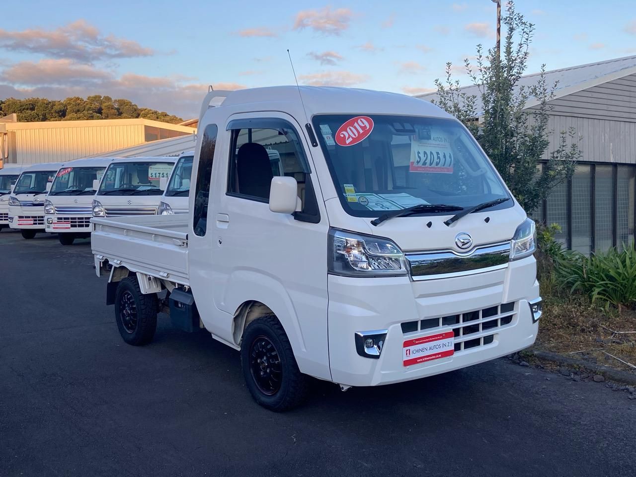 Vehicle image 3