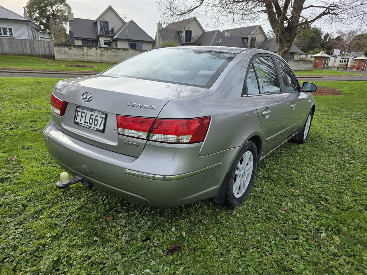 Vehicle image 4