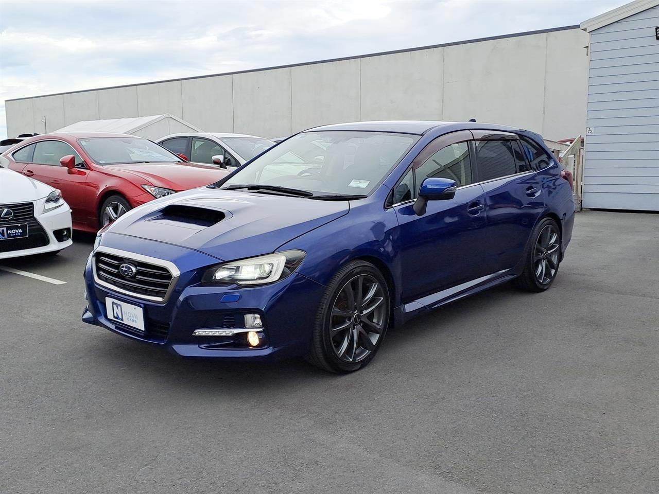 Vehicle image 3