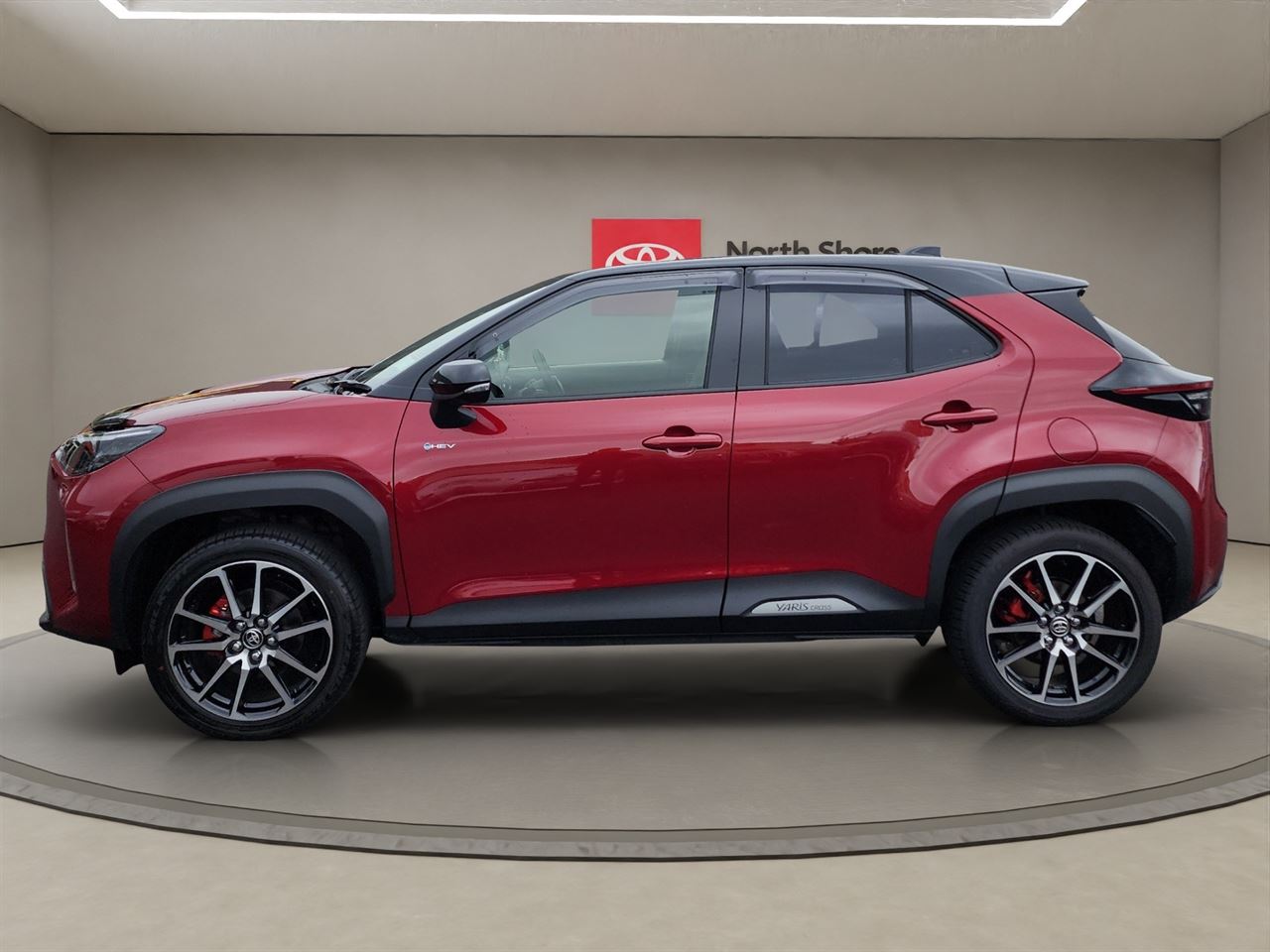 Vehicle image 4