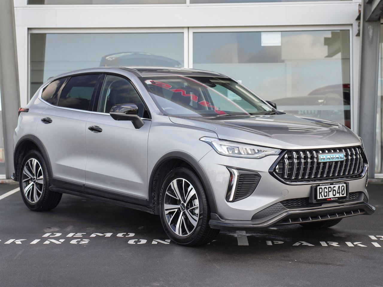 Vehicle image 1