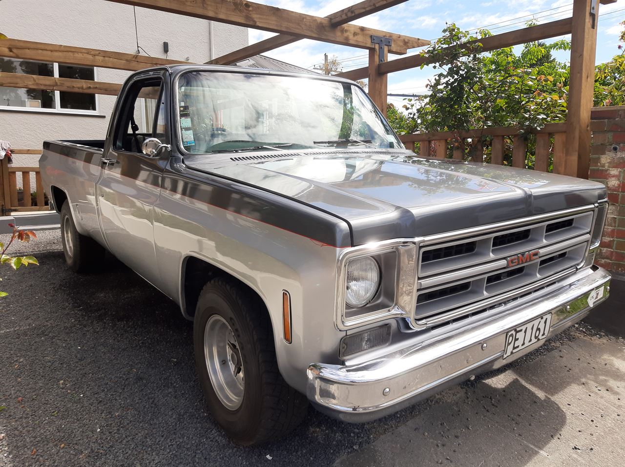 Vehicle image 1