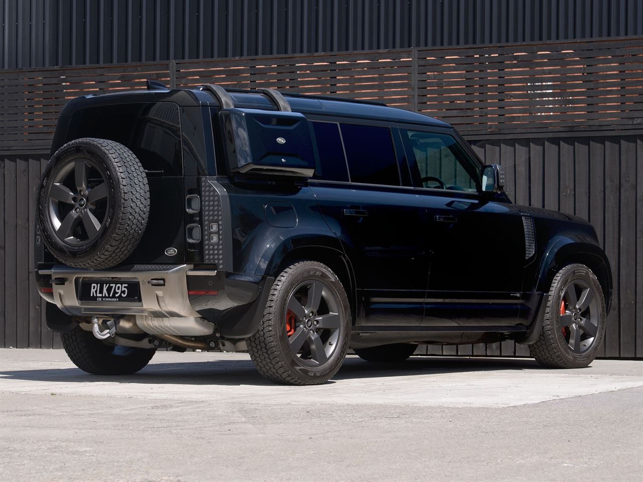 Vehicle image 3