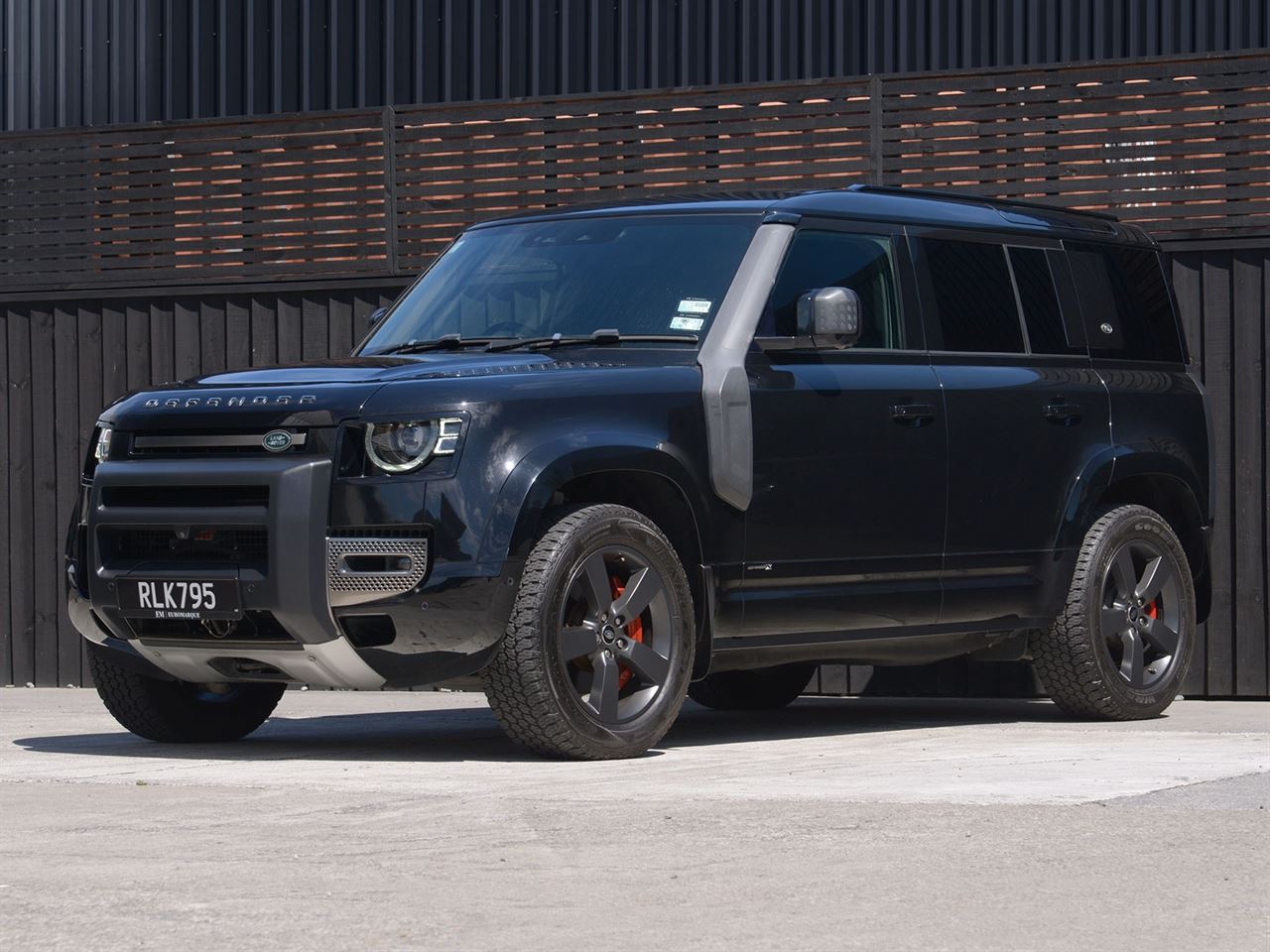 Vehicle image 5