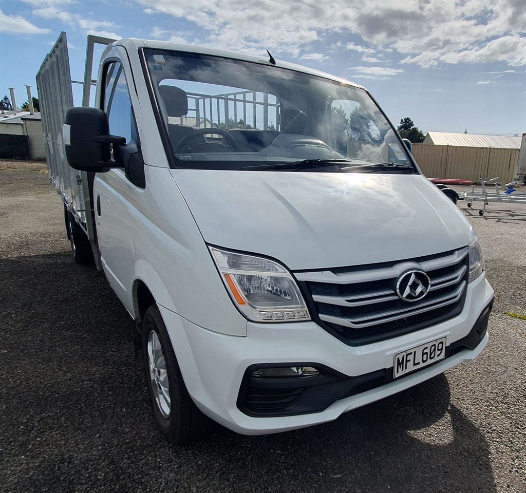 Vehicle image 1