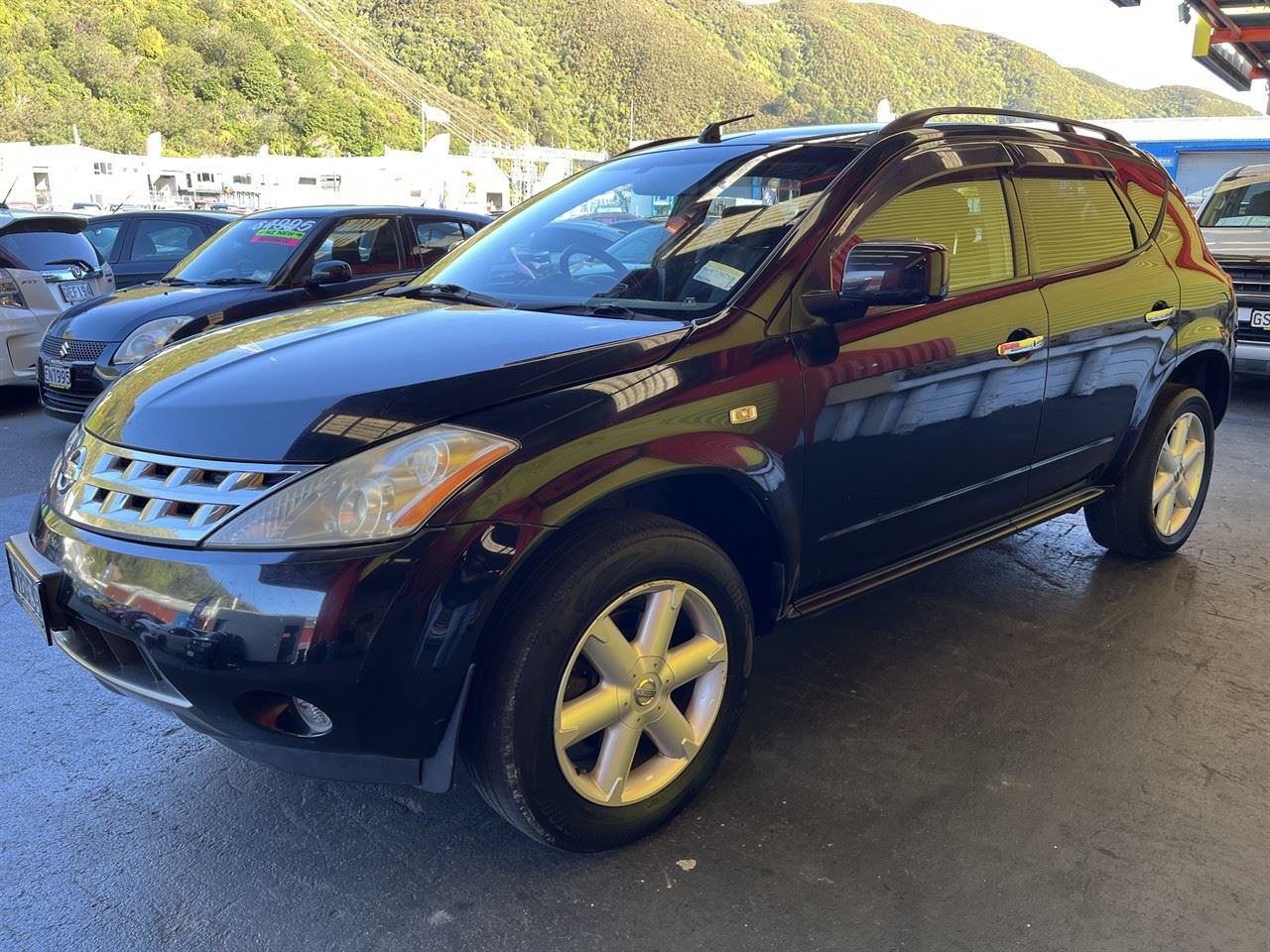 Vehicle image 3