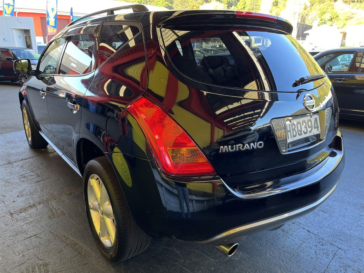Vehicle image 4