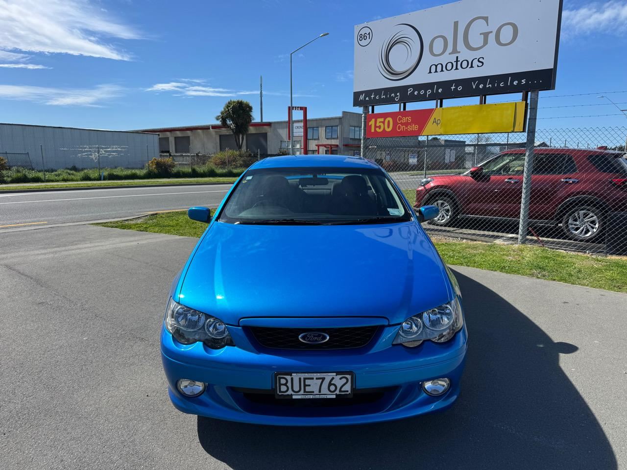 Vehicle image 3