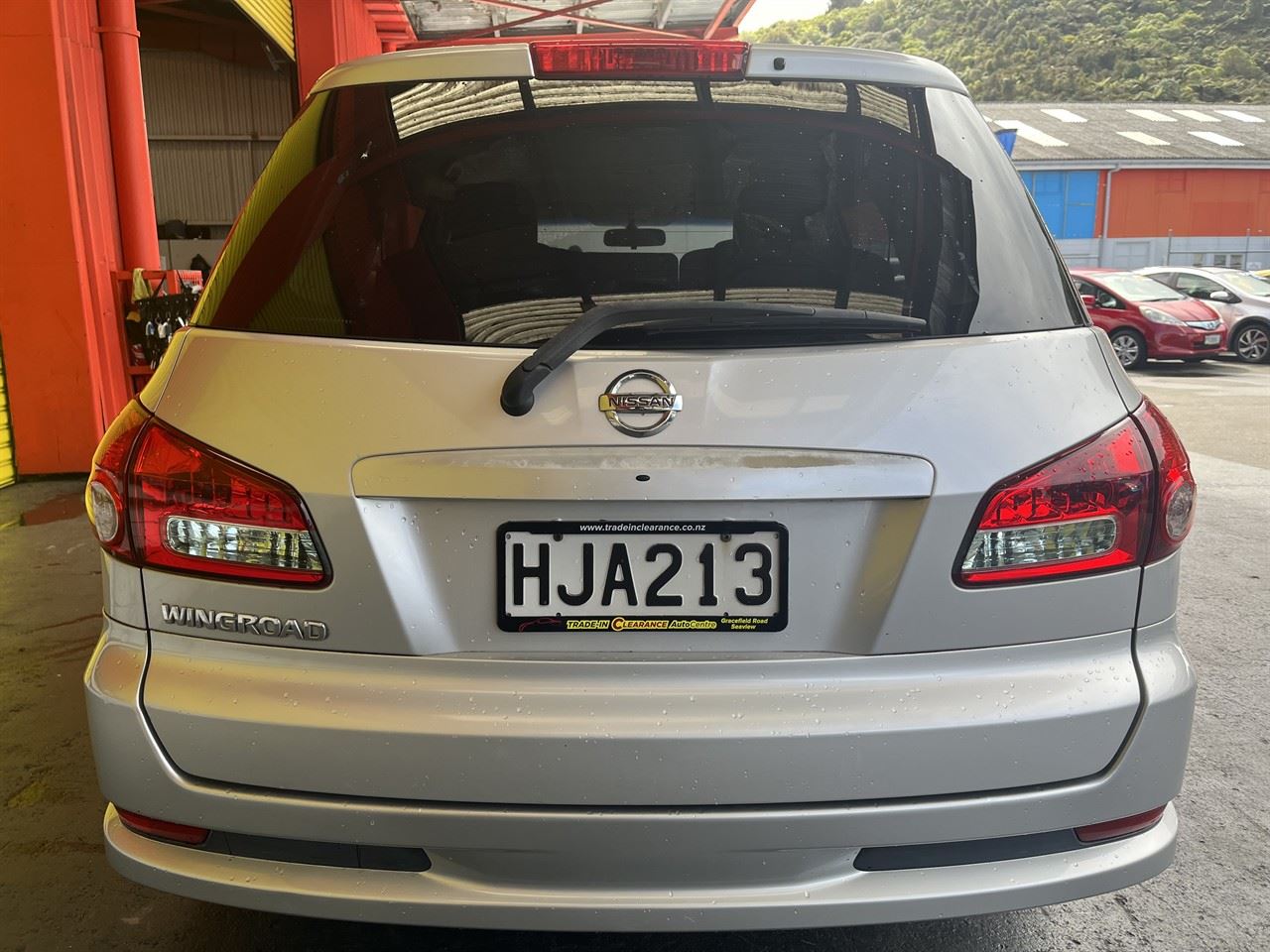 Vehicle image 5