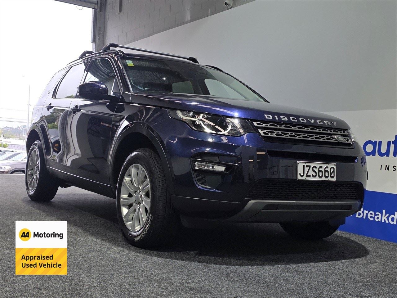 Vehicle image 4