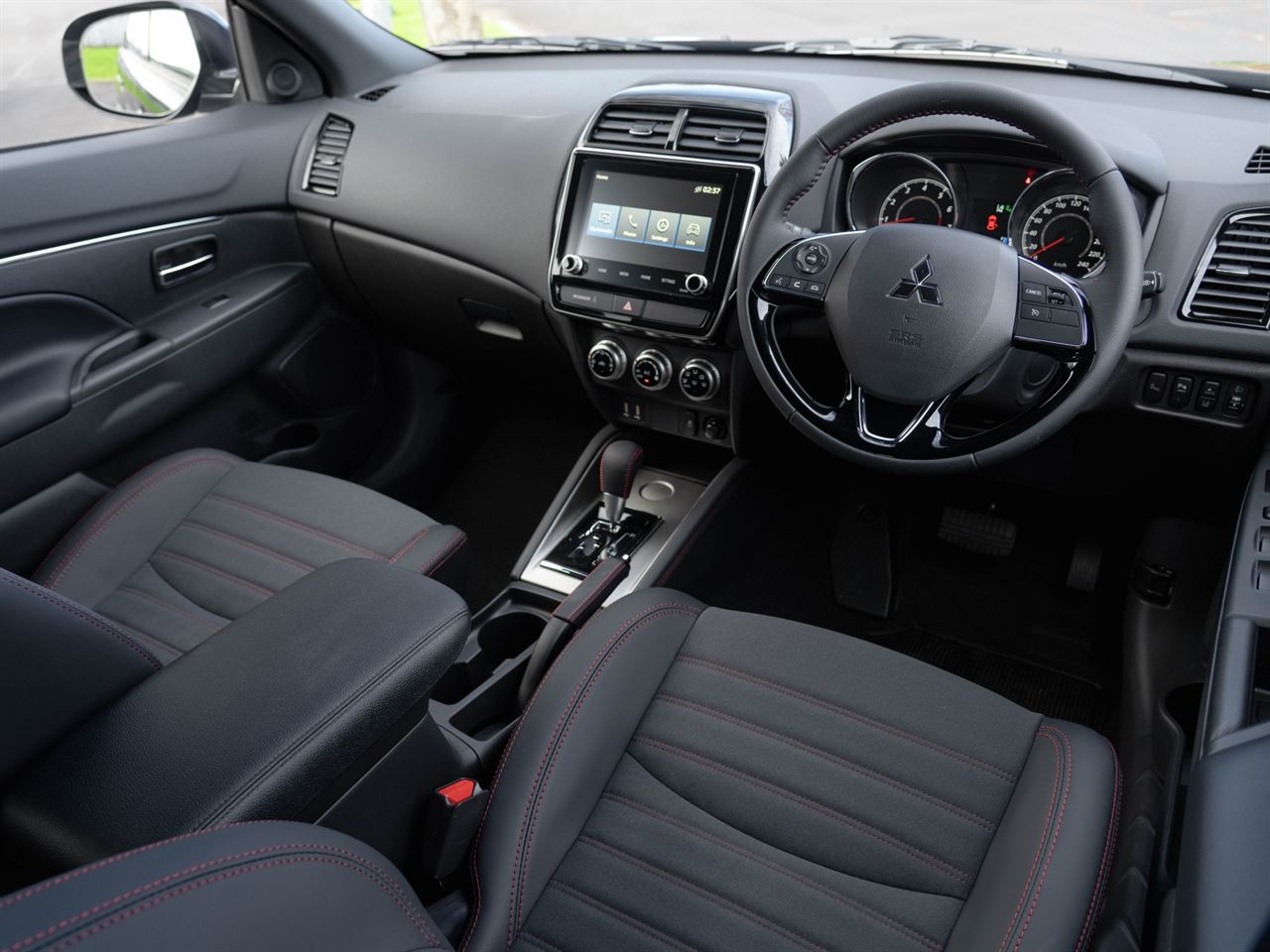 Vehicle image 2