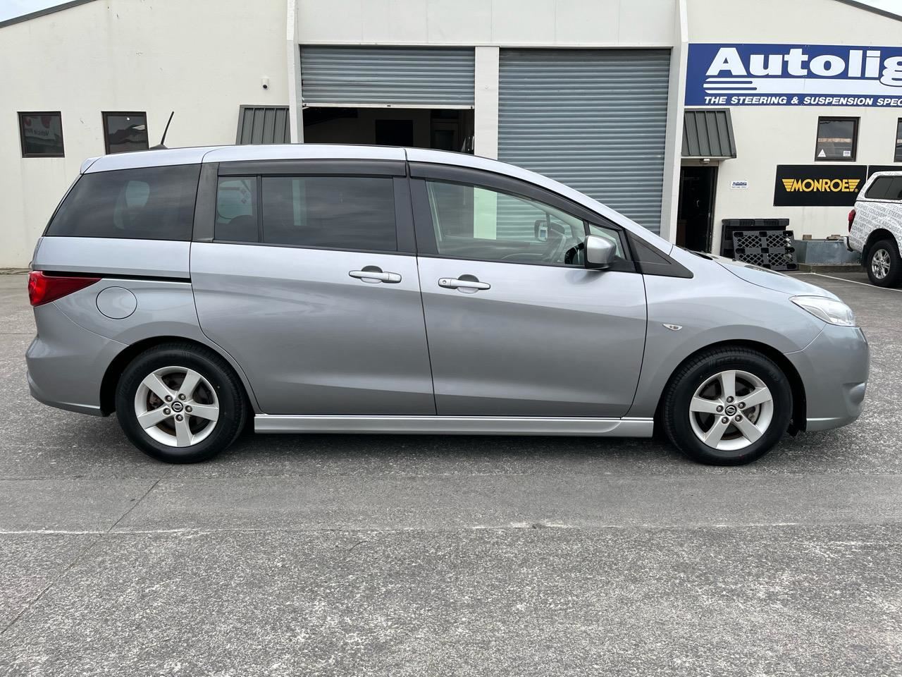 Vehicle image 5