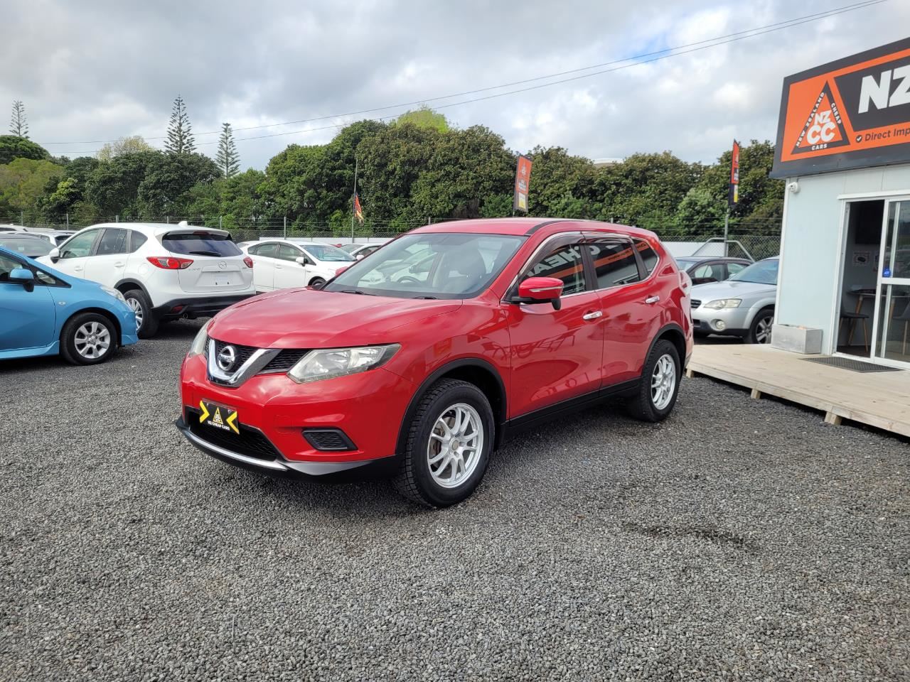 Vehicle image 3