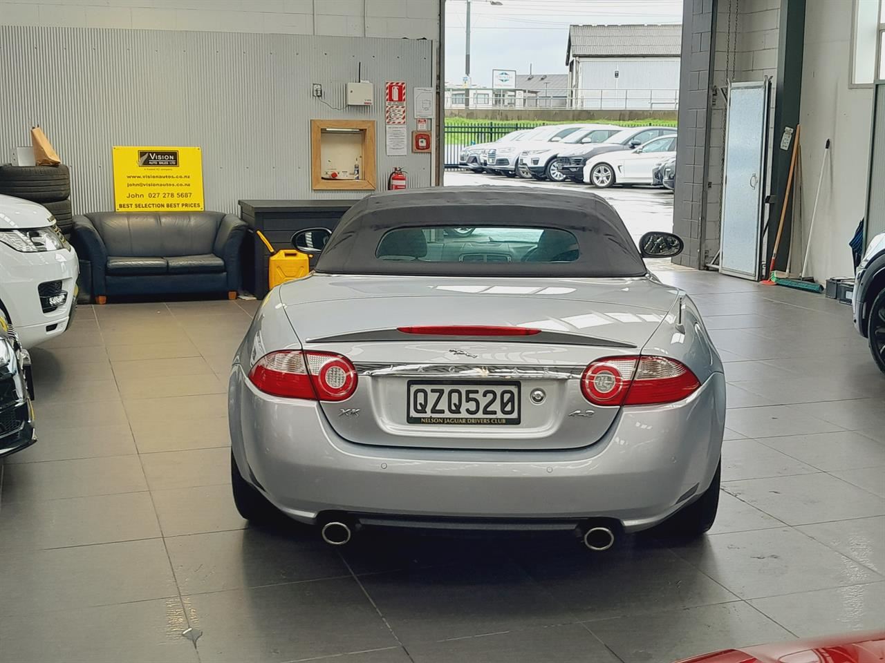 Vehicle image 5