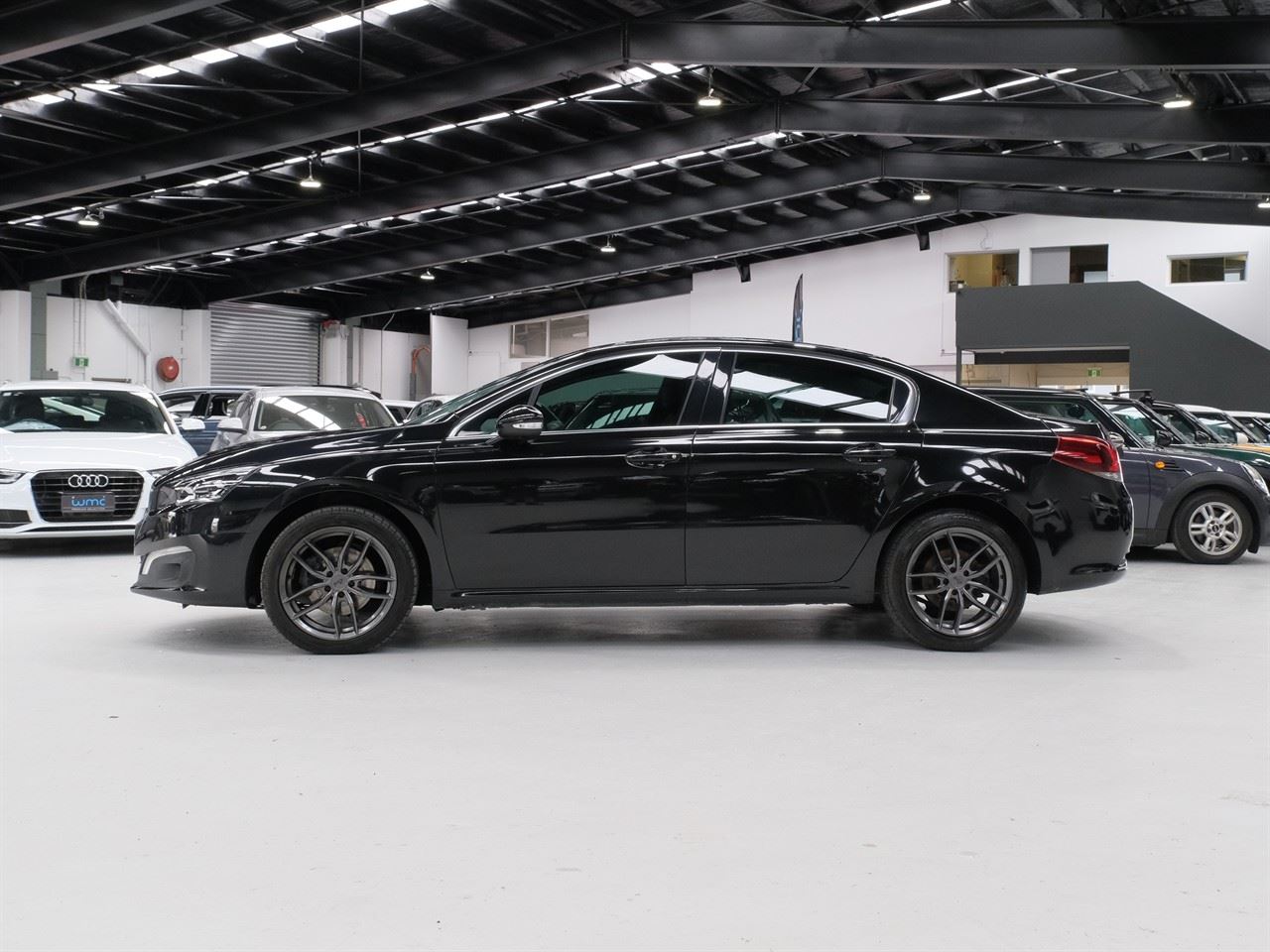 Vehicle image 5