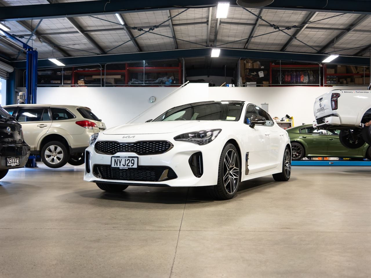 Vehicle image 5