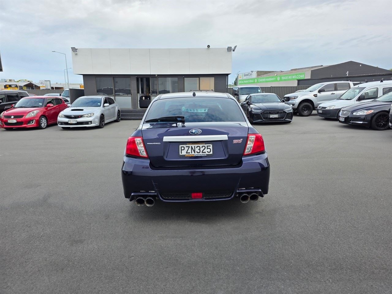 Vehicle image 3