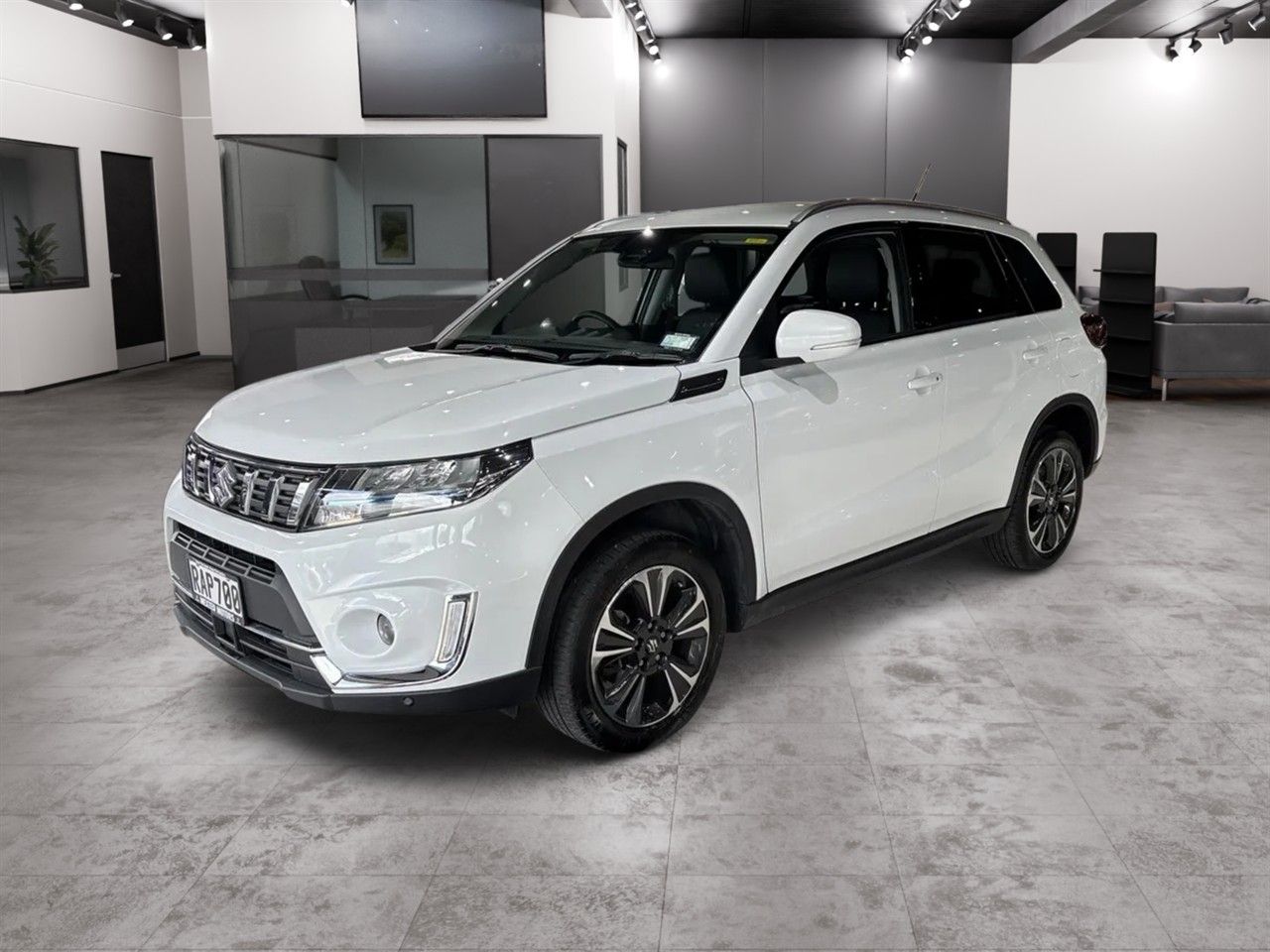 Vehicle image 1